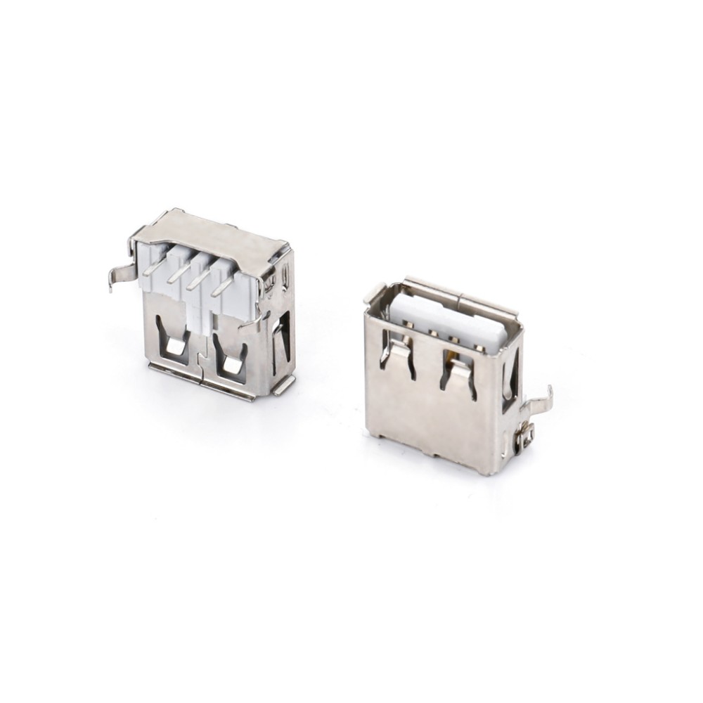 01AR-1524 USB AF 90-degree stamped bent foot with crimping (rubber core reversed)